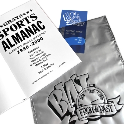 Retour vers le Futur - Prop Replica - L'Almanach des Sports de Biff Tannen